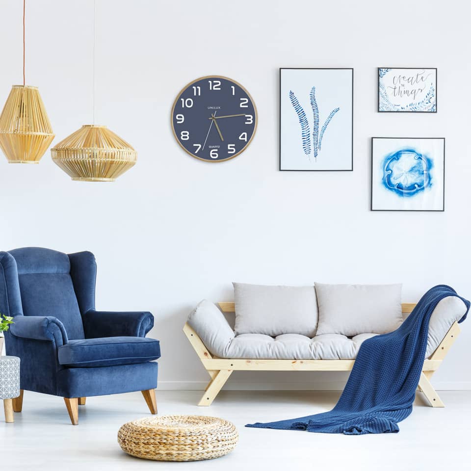 sofa, armchair, Wohnzimmer, Wanduhren, Holzrahmen