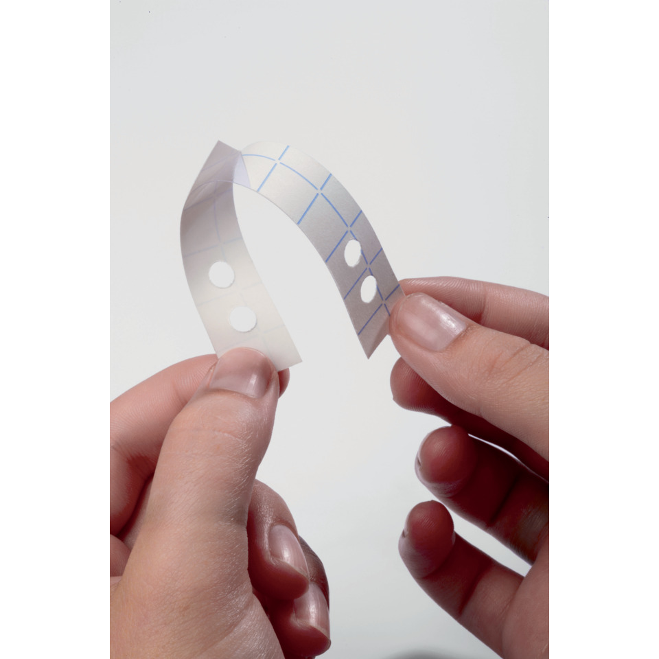 adhesive strip, Medizinisches Klebeband, Rastermuster, Lochung?, Schlitzband