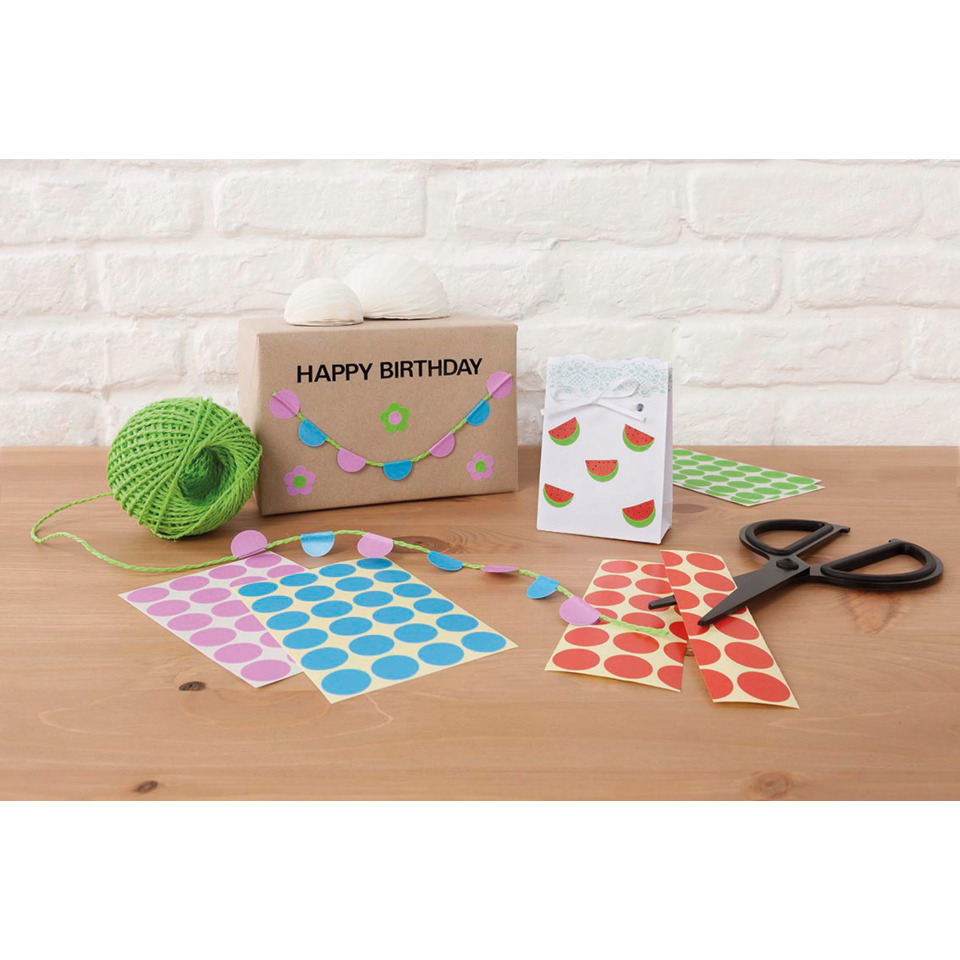 Geschenkverpackung, Deko, Papieraufkleber, Girlande, Schere, Geschenkverpackung, Happy Birthday, Bastelmaterial, Papieraufkleber, Schere