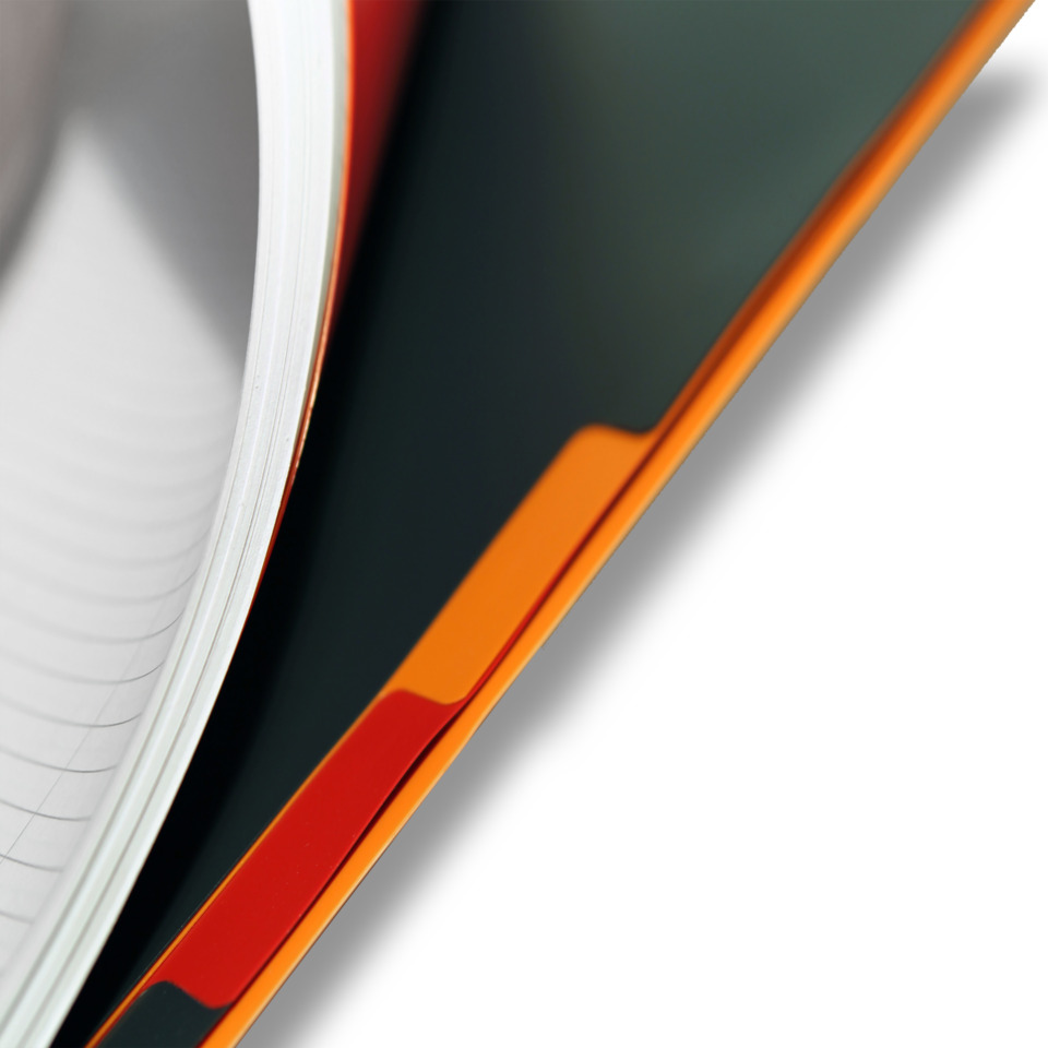 Uhr, Sonnenklar?, nicht klar, orange edge, Glas, Sonnenbrille, orange Rahmen, Nahaufnahme