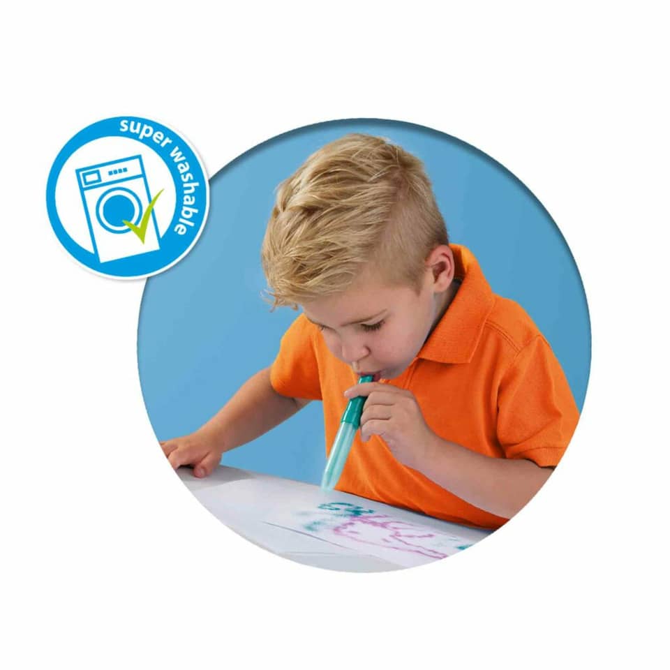 Kinderzeichentafel, Malstift, Marker, orange Hemd, zeichnen