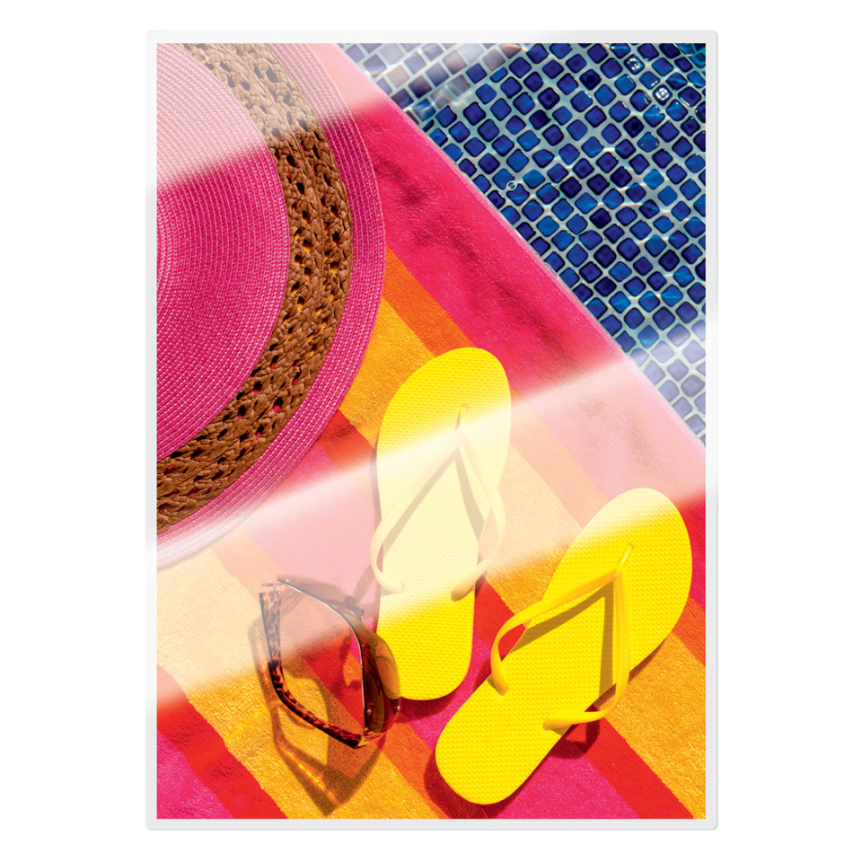 Sonnenhut, Strohhut, Flip-Flops, Sonnenbrille, Strandtuch