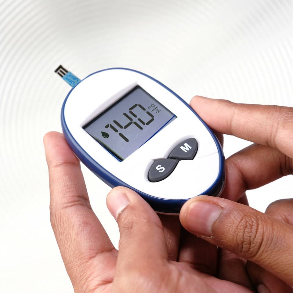 Blutzuckermessgerät, Glukosemonitor, Digitales Messgerät, LCD Anzeige, Schnelltest