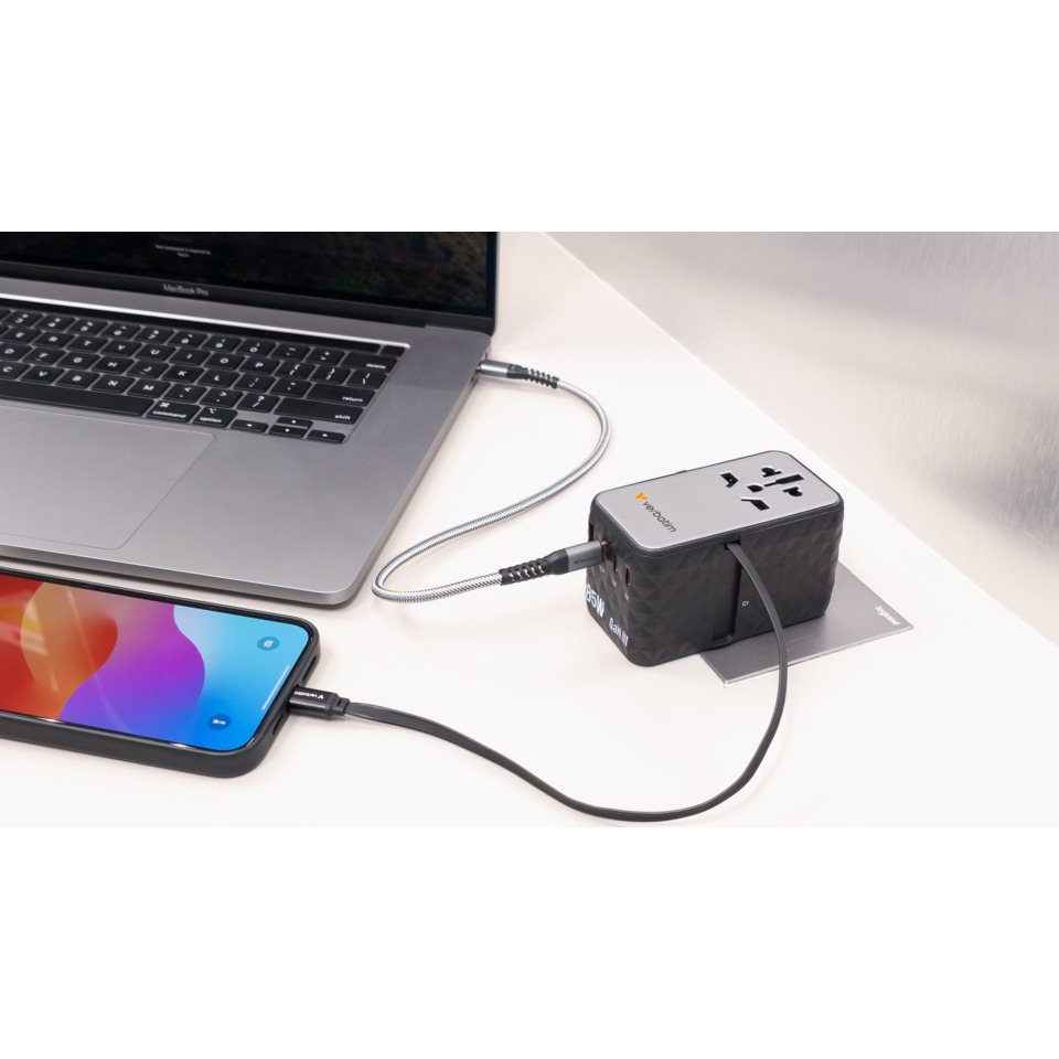 laptop, smartphone, Ladegerät, Steckdosenleiste, Kabel