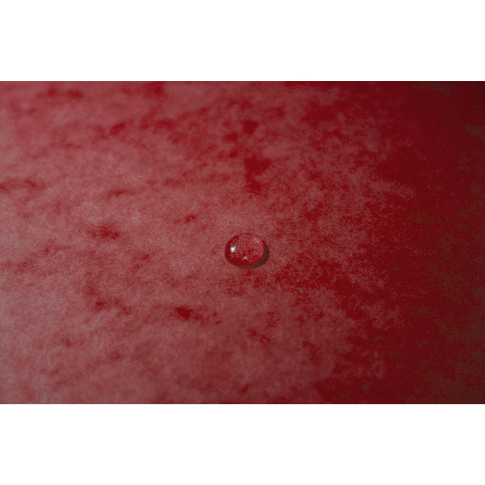 Wassertropfen, Roter Hintergrund, Feiner Tropfen, Transparenter Tropfen, Makroaufnahme