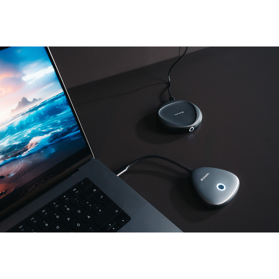 laptop, laptop screen, externer USB-C hub, Lade-Dockingstation, kabelloser Ladebereich