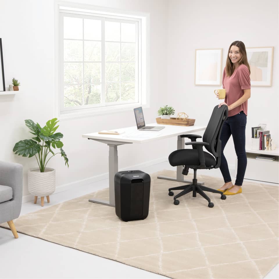 home-office, desk, office-chair, computer, plant