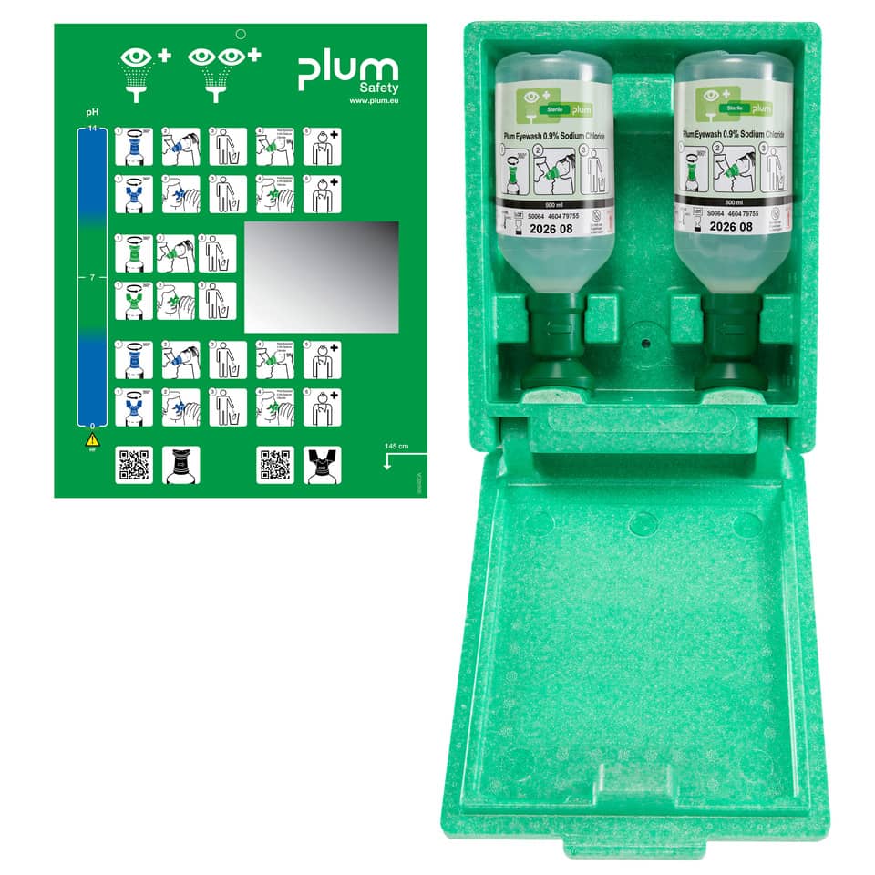 eye wash, plum safety, bottles, green case, emergency eyewash