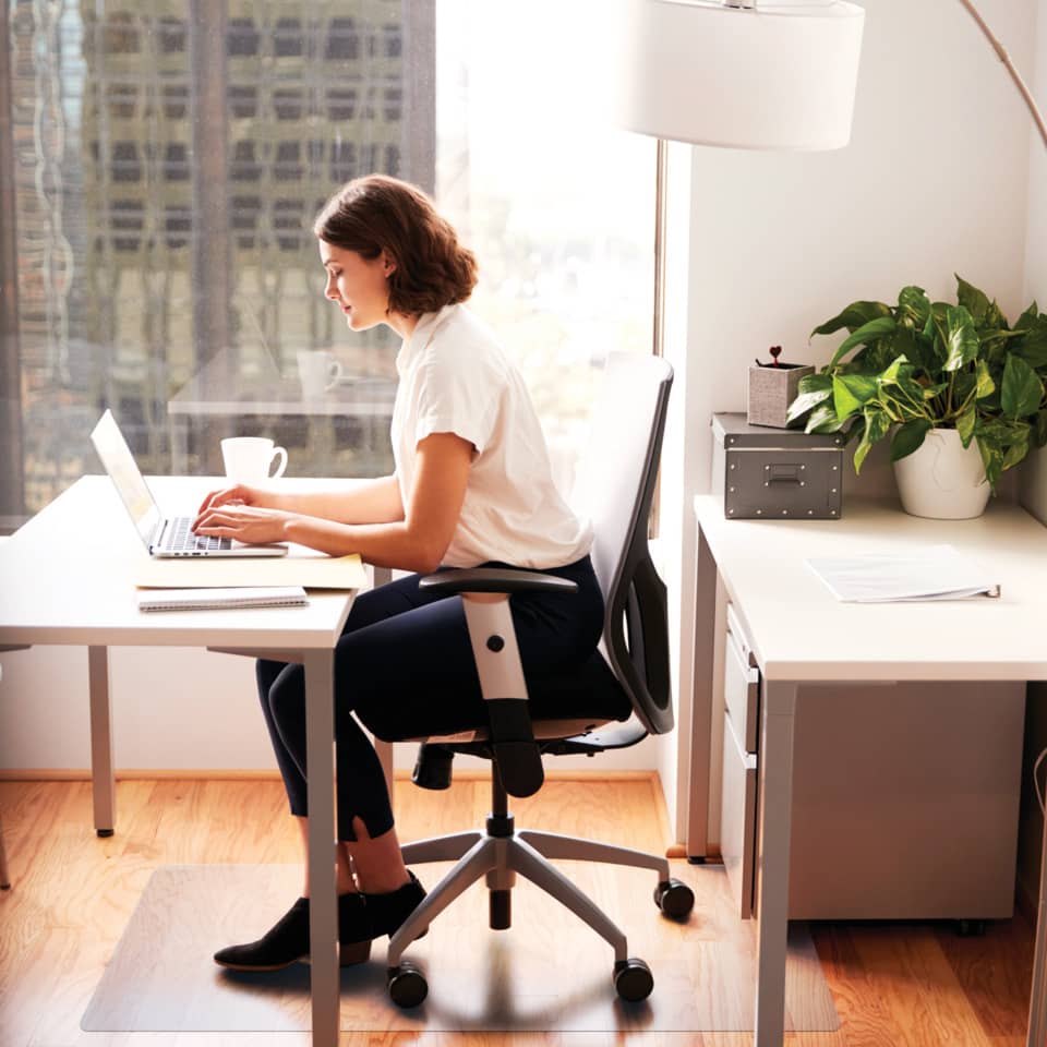 Moebel, Stuhl, Drinnen, Person, Sitzen