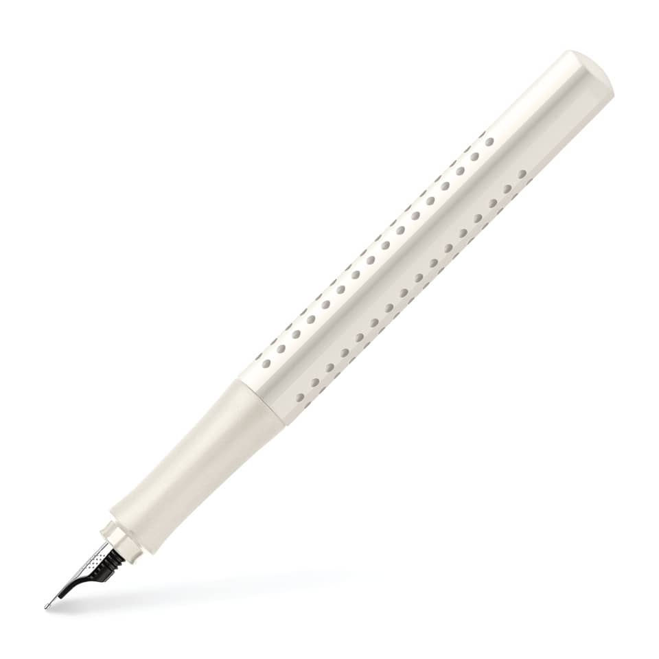 Füllfederhalter, Tintenpatrone, Metallkörper, weißer Stift, Perforierter Griff
