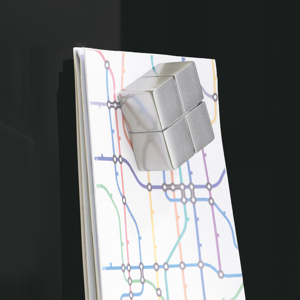 metallischer Würfel, Magnetwürfel, Silberner Würfel, kubus, 3D-Puzzle