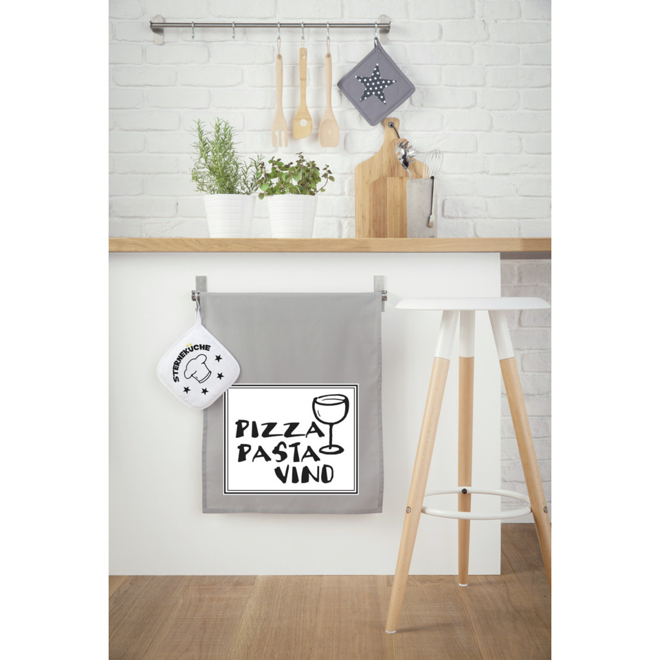 kitchen decor, towel, oven mitt, pizza pasta wine