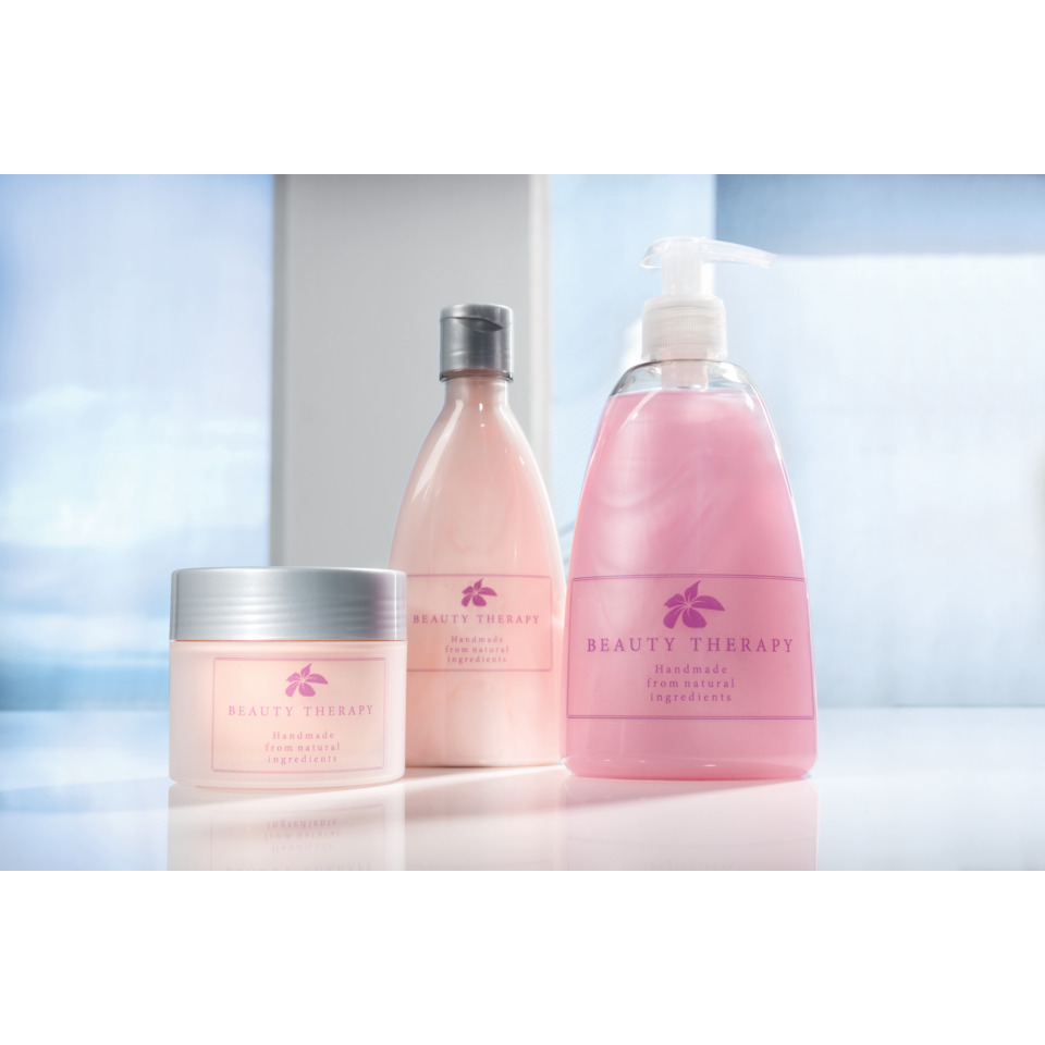 Pflegeprodukt, Beauty, Rosafarbene Verpackung, Körperpflege, Kosmetikset, Hautpflege, Körperpflege, Pink, Flasche, Creme