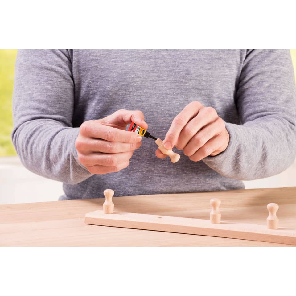 Holzspielzeug, Klebstoff, Hammerarbeiten, Holzfiguren, Holzbretter