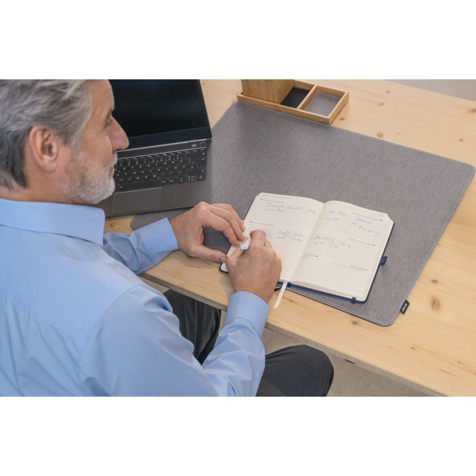 Erwachsener, Männlich, Mann, Person, Computer-Tastatur