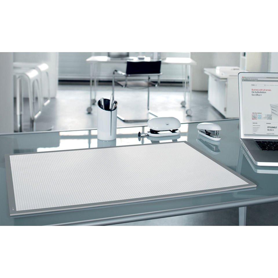 Schneidmatte, Arbeitsstation, Schreibtischsetup, Schreibtischzubehör, LED-Ladefläche, LED-Tischplatte, Schneidefläche, Arbeitsplatz, 办公 desk, Gadget-Setup