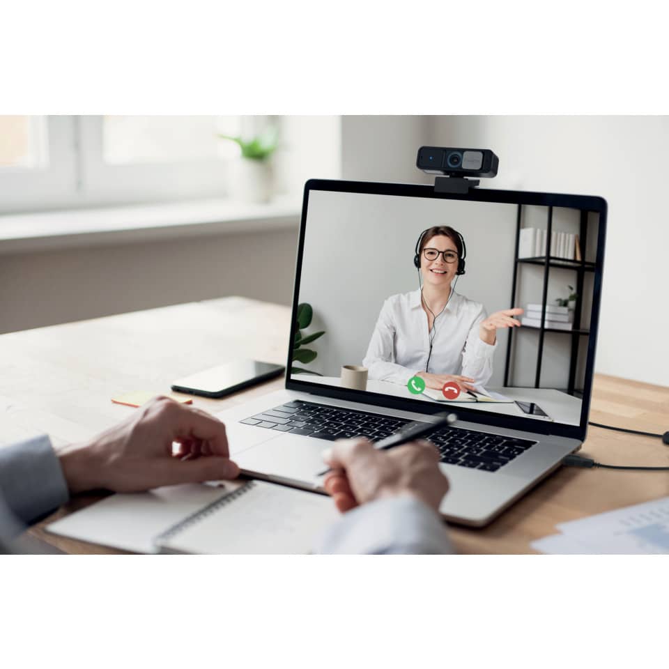 Videoanruf, Webkonferenz, Laptop, Webcam, Headset