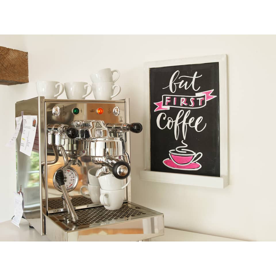 Espressomaschine, Profikaffeemaschine, Espresso, Milchaufschäumer, Kaffeetafel