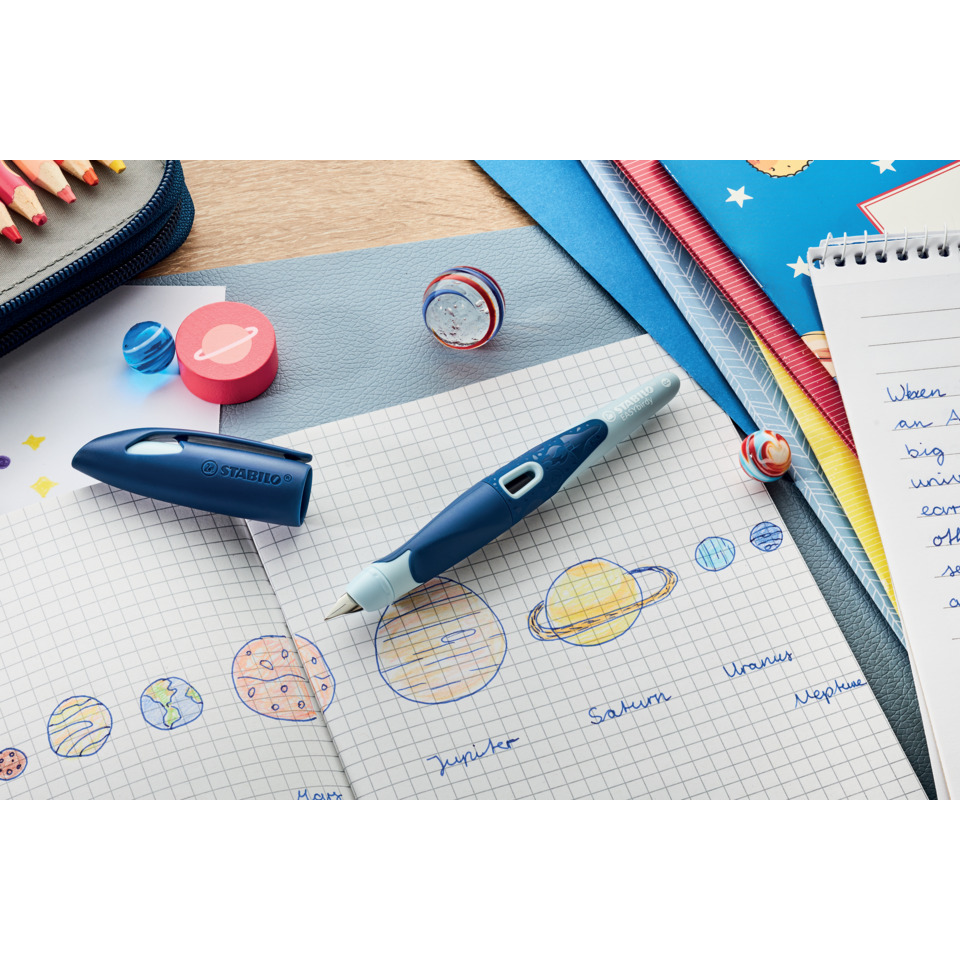 Schreibset, Kugelschreiber, Bleistift, Notizbuch, Planetenkarten