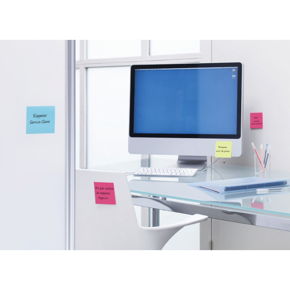 Computer, Monitor, Schreibtisch, Notizzettel, Büro