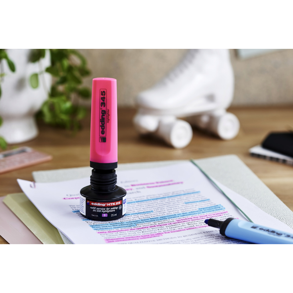 highlighter, pink highlighter, marker, ink bottle, glossy pink
