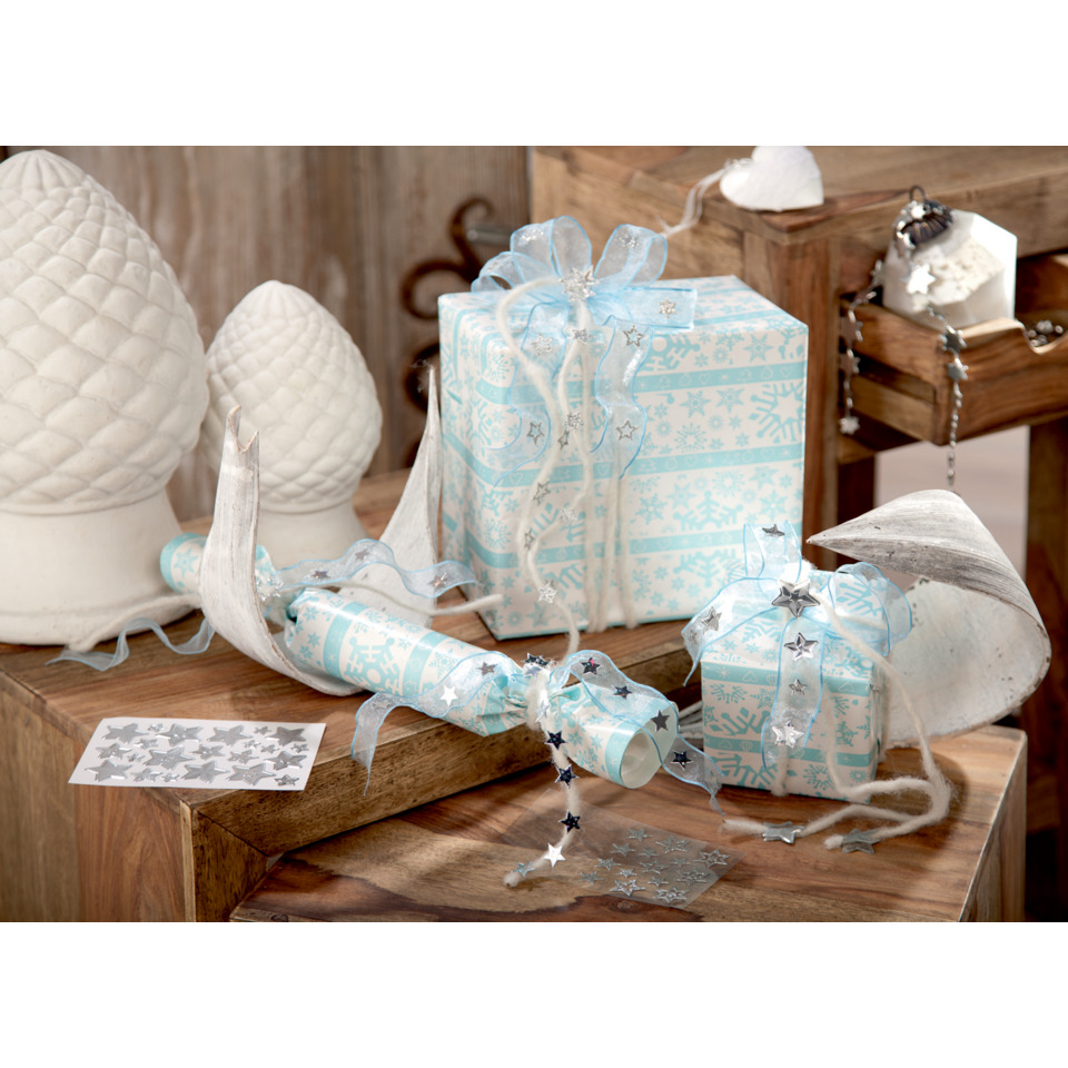 Geschenkverpackung, Geschenkbox, Weihnachtsdeko, Geschenkband, Schneeflocken-Design
