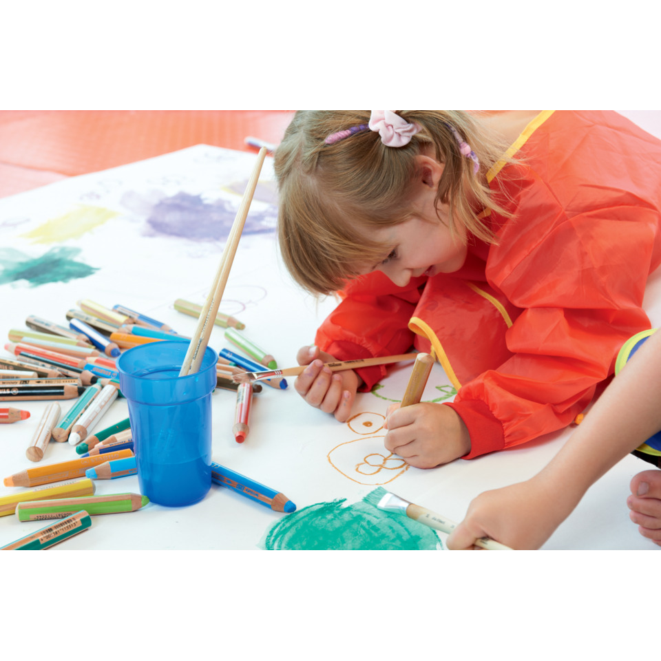 Kinderzeichnen, Malset, Buntstifte, Papier, Künstlerbedarf