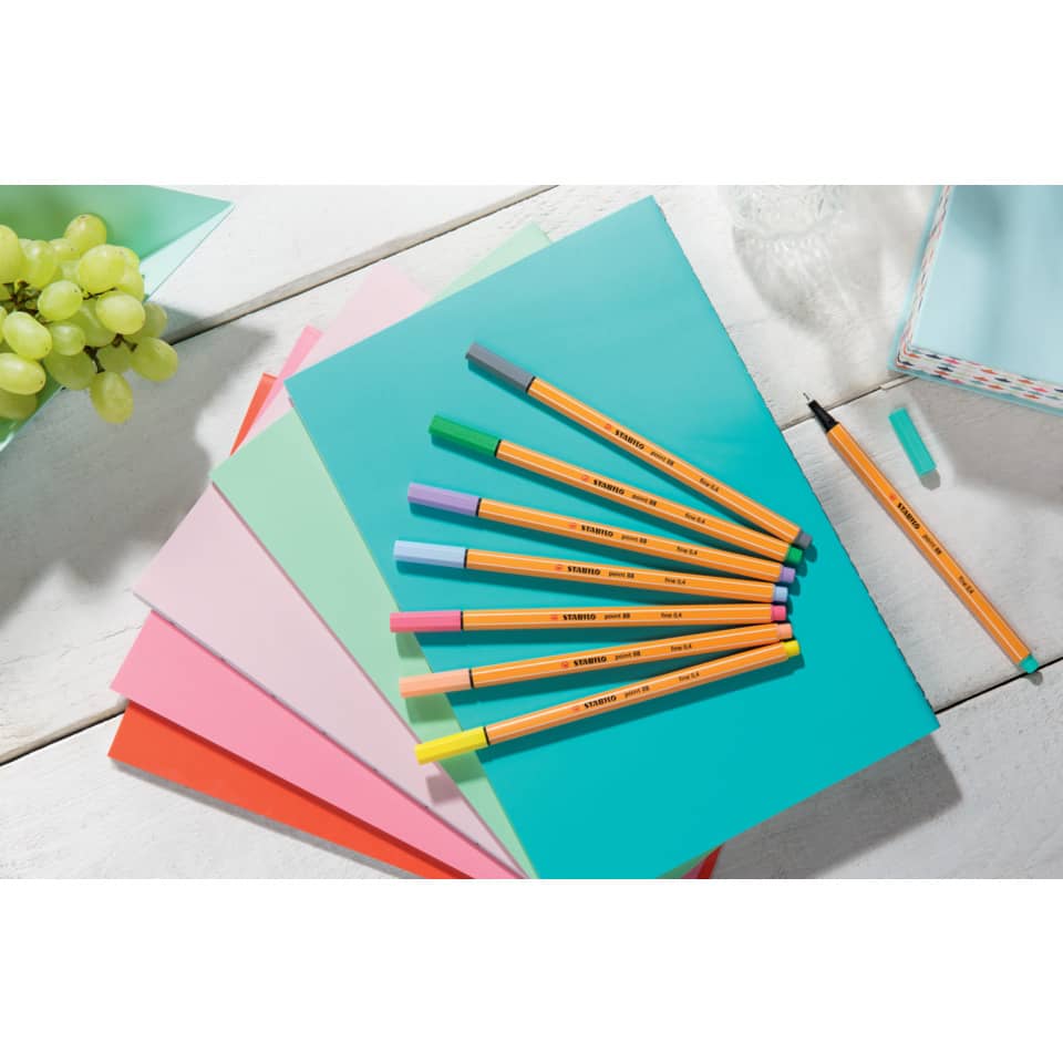 Buntstifte, Kreidestifte, Papierkarton, Schreibwaren, Malen-Set