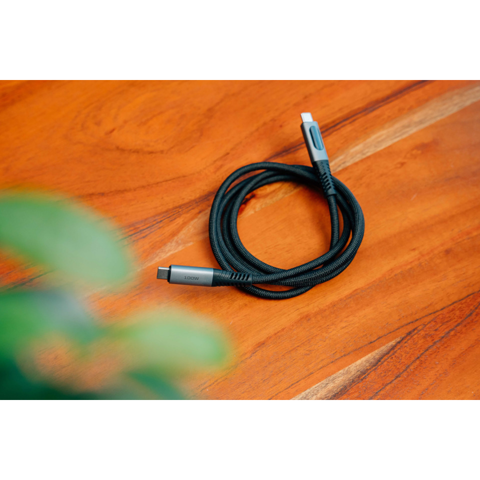 USB-C Kabel, Ladekabel, Gerätekabel, Kabel mit Tasche, Länge unbekannt