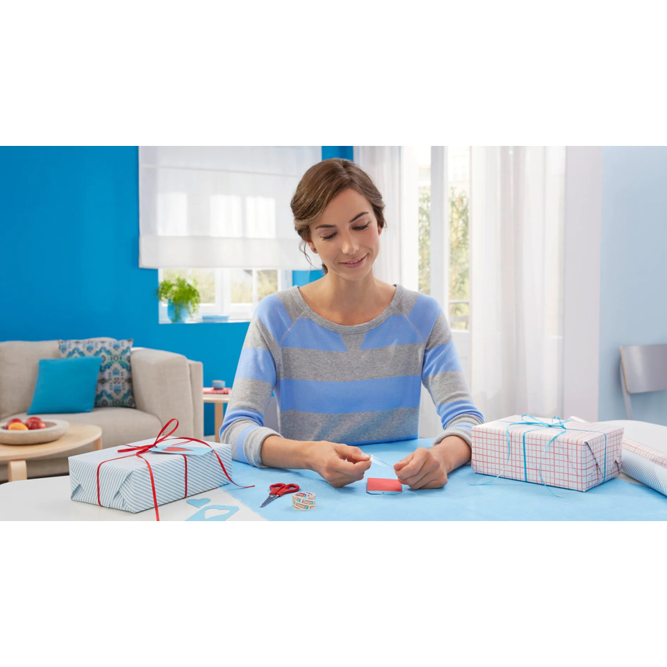 frau, geschenkverpackung, näharbeiten, schneiderwerkzeug, verpackungsmaterial