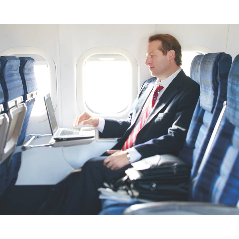 Geschäftsmann, Flugzeug, Laptop, Fensterplatz, Anzug