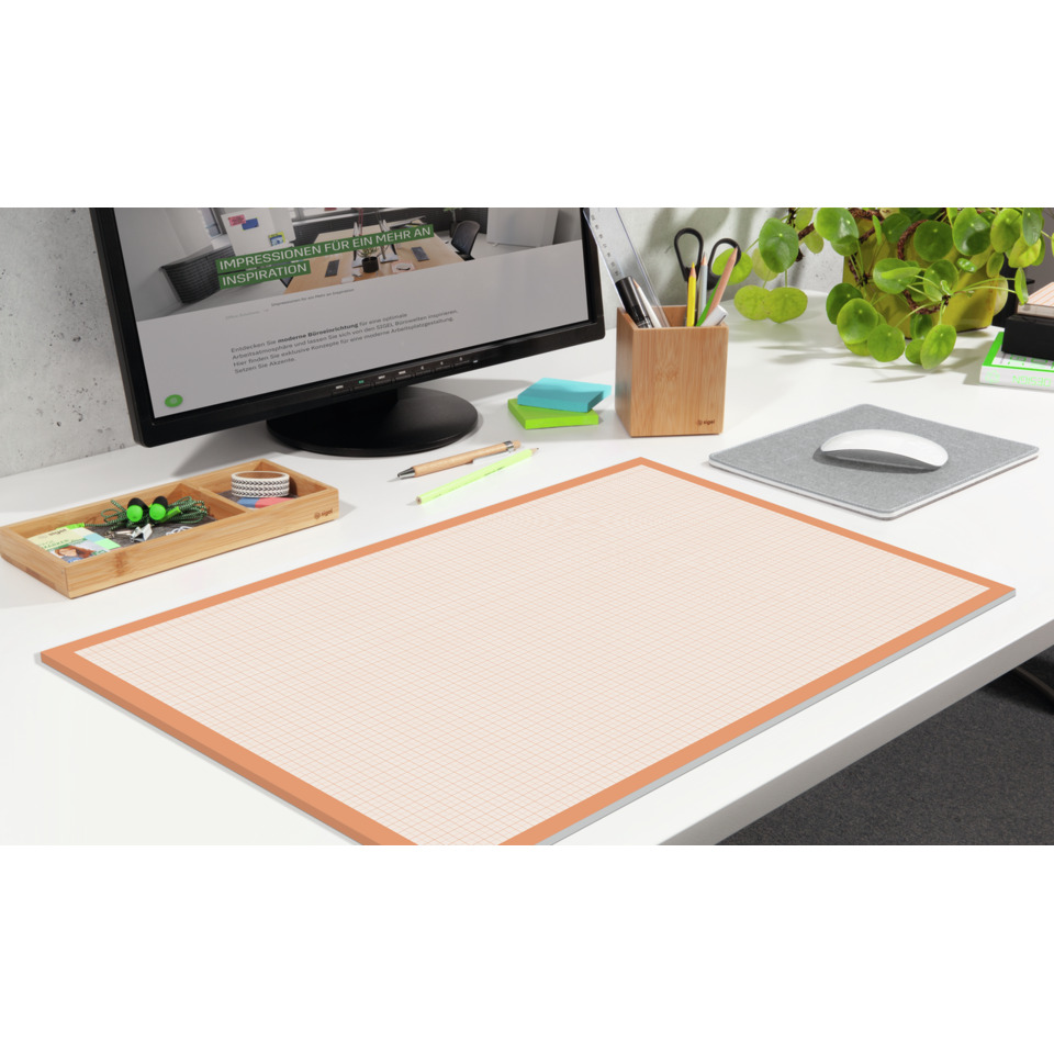 Schneidetisch, Karopapier, Arbeitsplatz, Monitor, Schreibtischzubehör