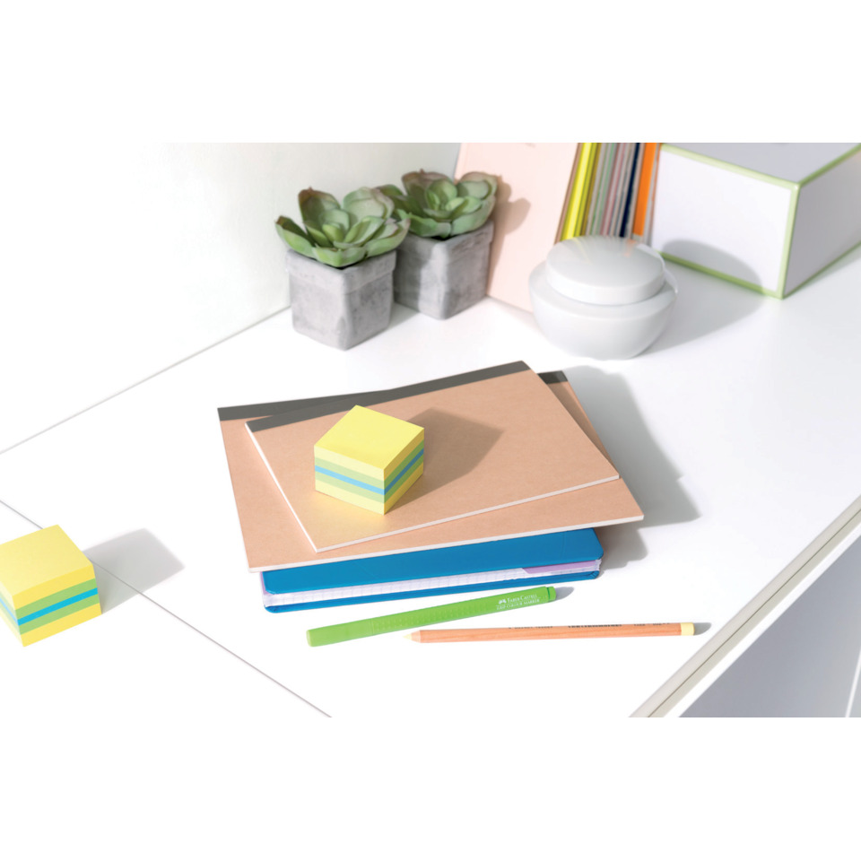 notebook, Ordner, Bleistifte, Heftzwecken, Sticky Notes