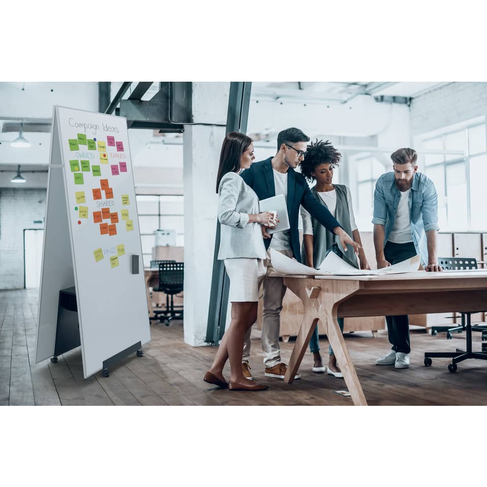 Moebel, Tabelle, Schreibtisch, Rock, Person