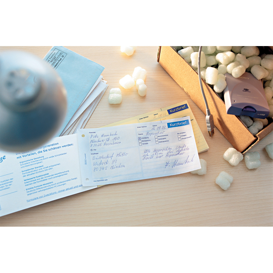 Kurzbrief, Rechnung, Karten, Packpapier, Steine