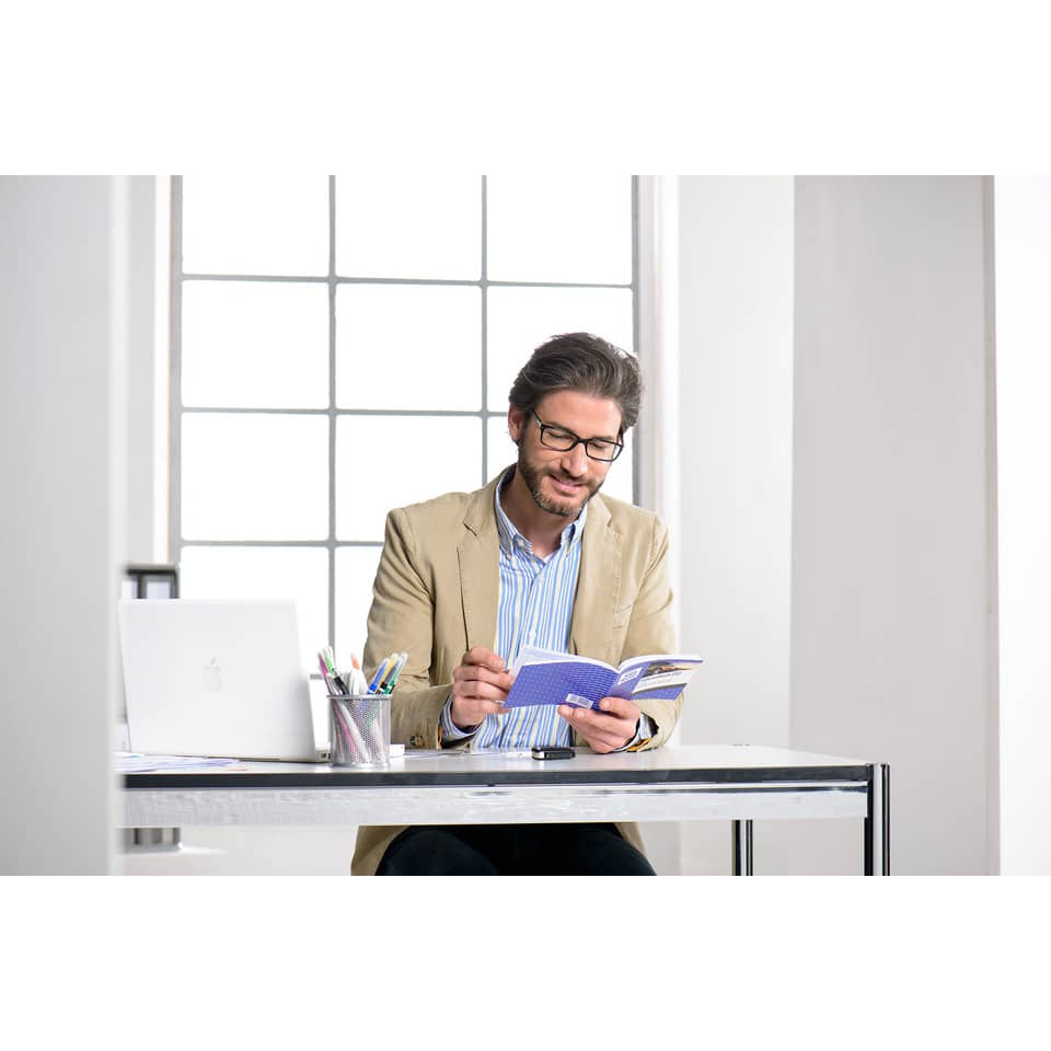 Anzugjacke, Büro, Lesen, Bürotisch, Notizbuch