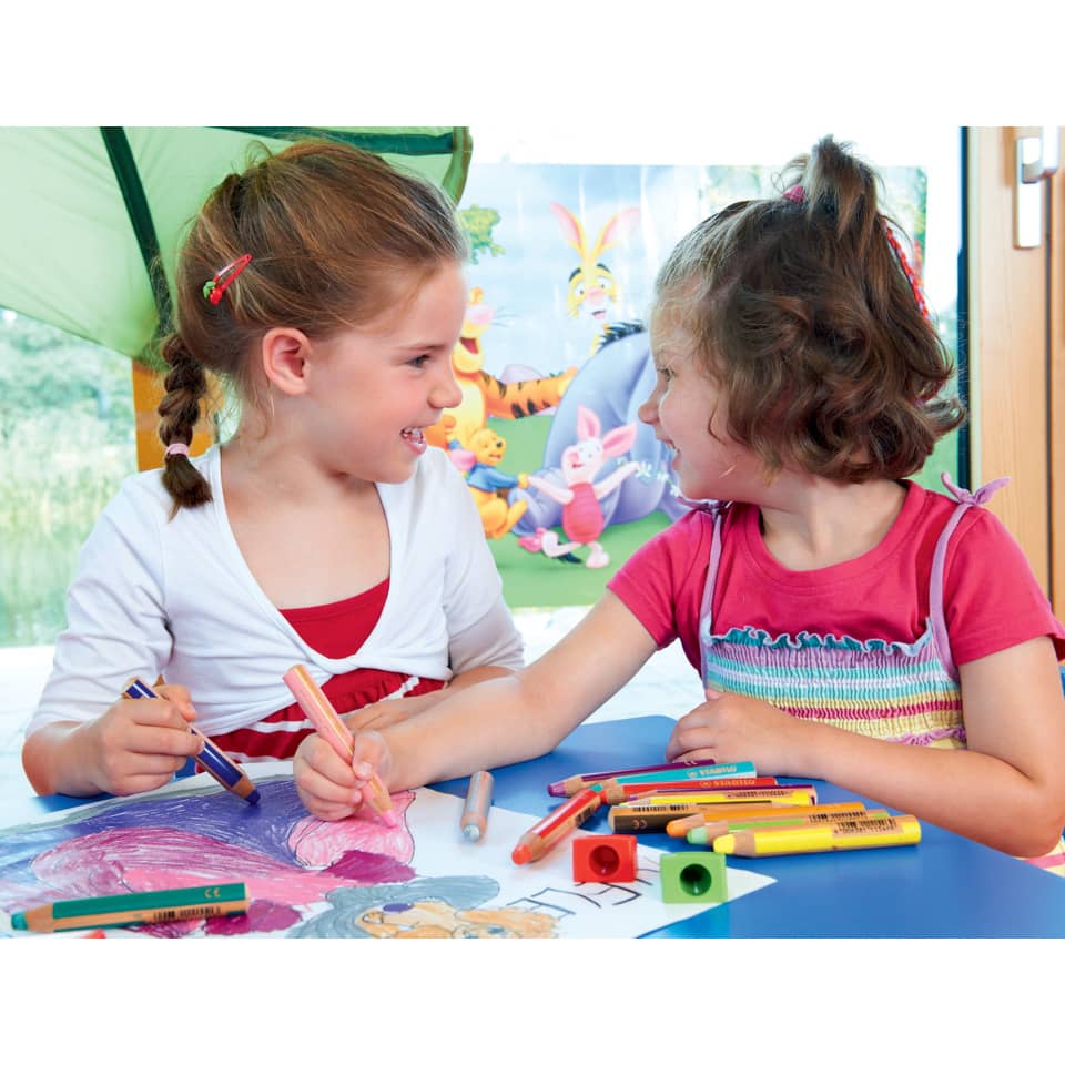 Kinder, Malerei, Buntstifte, Krickelbild, Spielzimmer