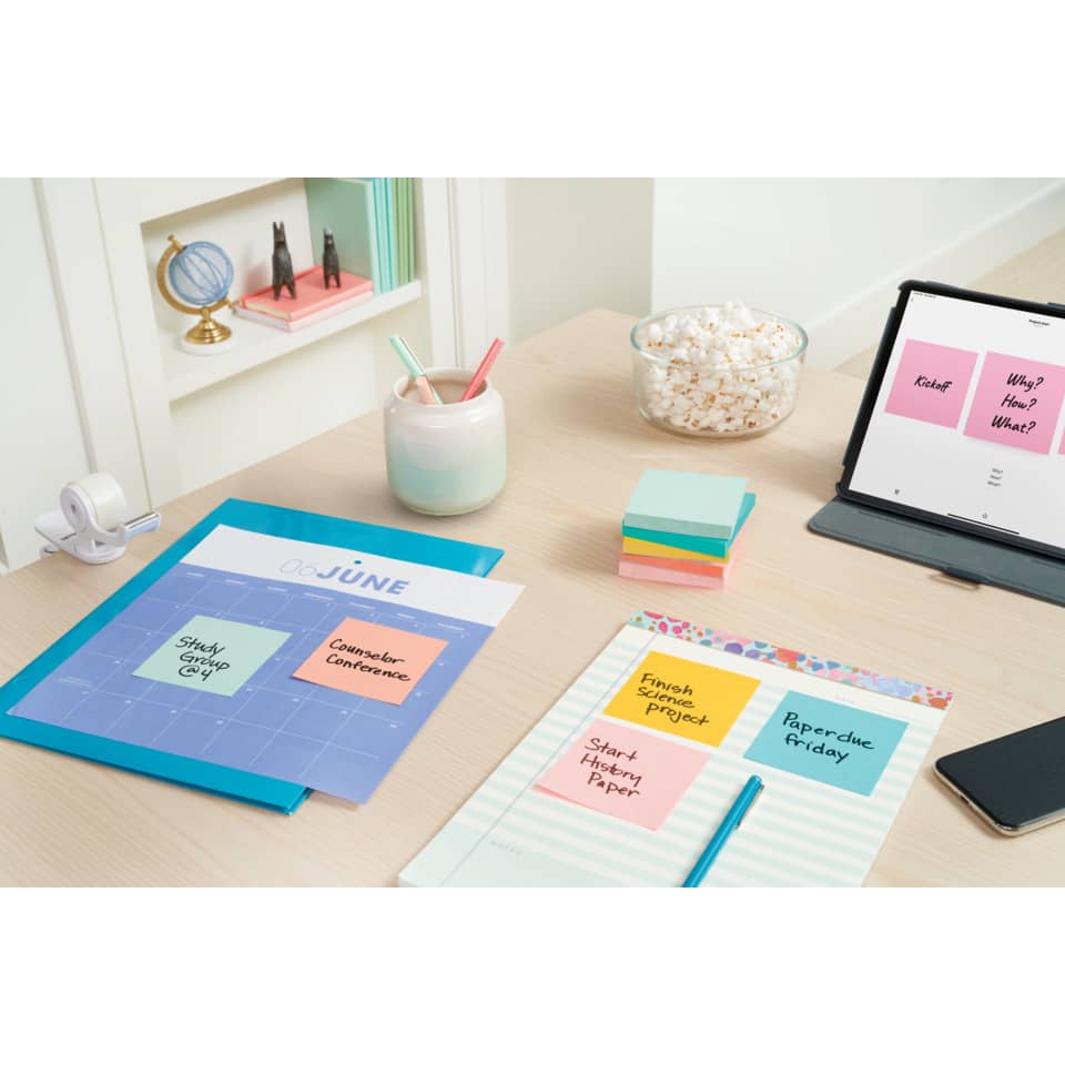 Schreibtisch, Planer, Post-its, Tablet/Smart Device, Büroaccessoires