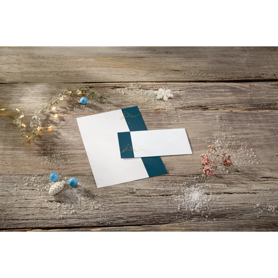 leere Karten, blaues Überlappend, dekorativ, Holzboden, Flat lay, weihnachtskarte, kartenlayout, weiße karten, blaues streifen-design, holztisch