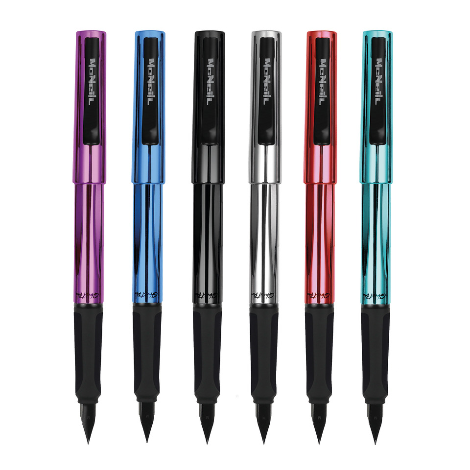Fountain pen, Bunte Stifte, Metalpen, Gummigriff, Feinspitze