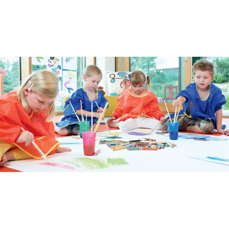 Kindergruppe, Malerei, Farben, Pinsel, Kunstaktivität