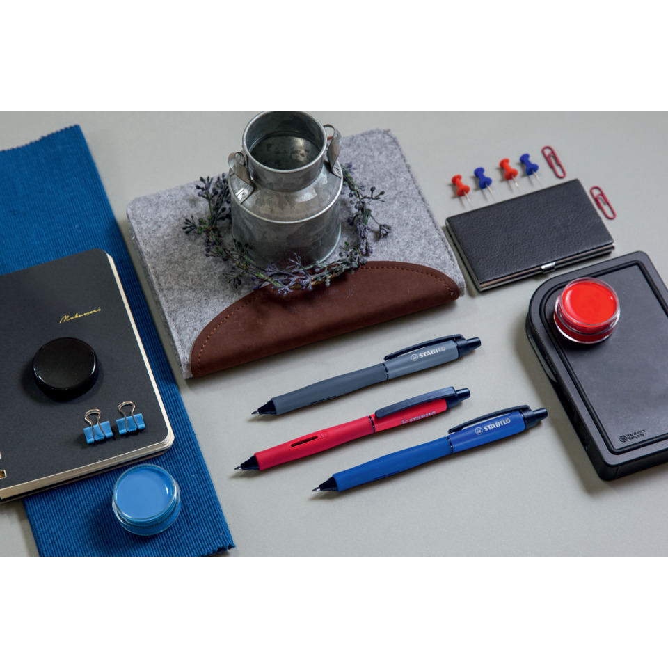 Schreibtisch-Accessoires, Kugelschreiber, Filzunterlage, Kartenhalter, Notizbuch