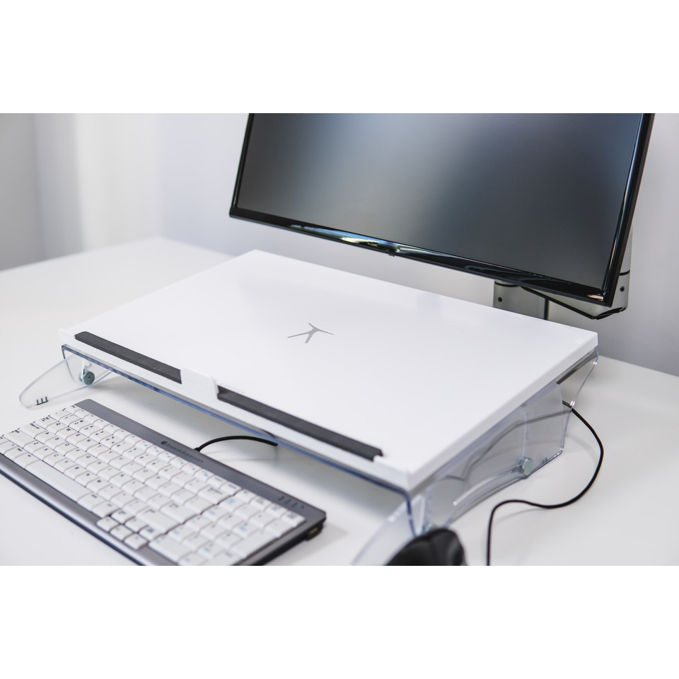 All-in-One PC, Desktop computer, White chassis, Monitor attached, Keyboard