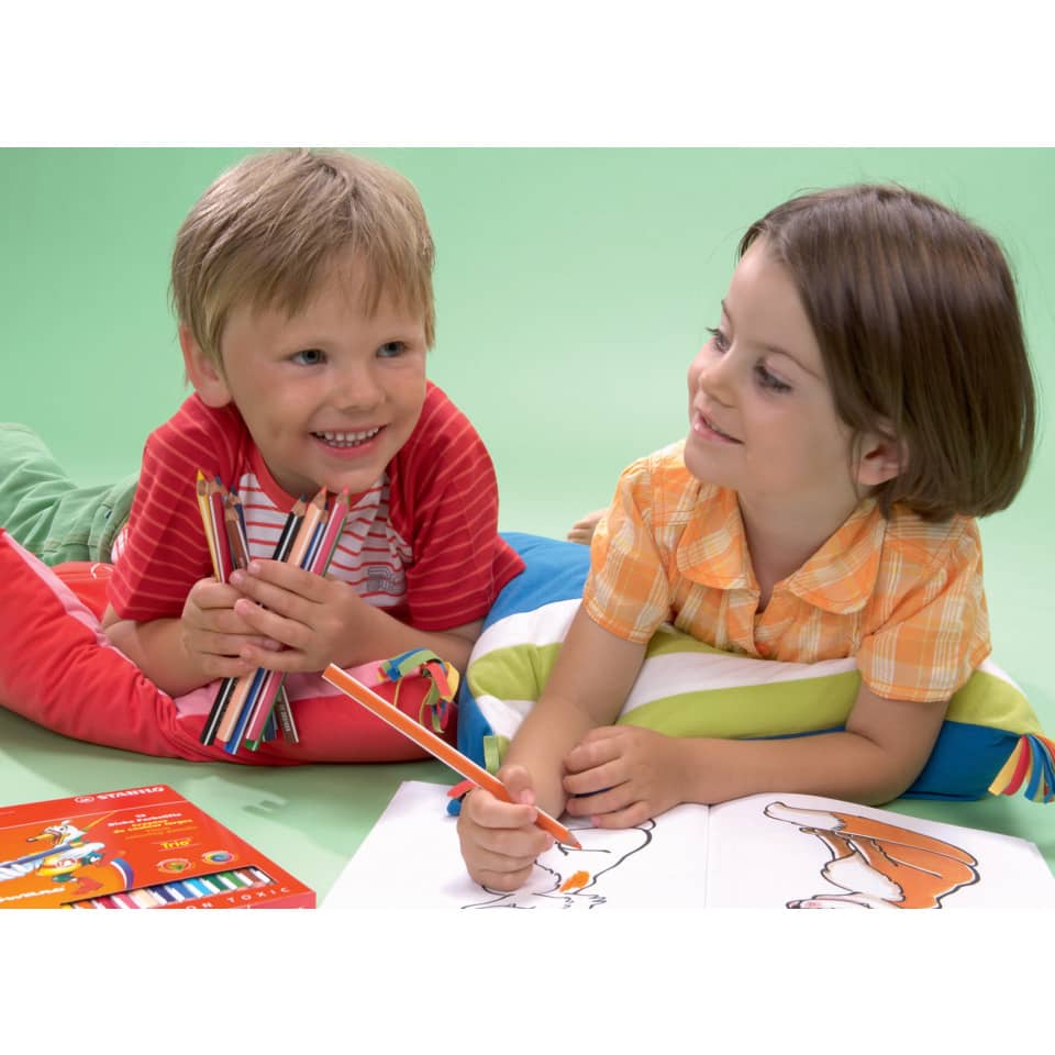 Kinder, Malfarben, Stifte, Ausmalen, Buchtafel