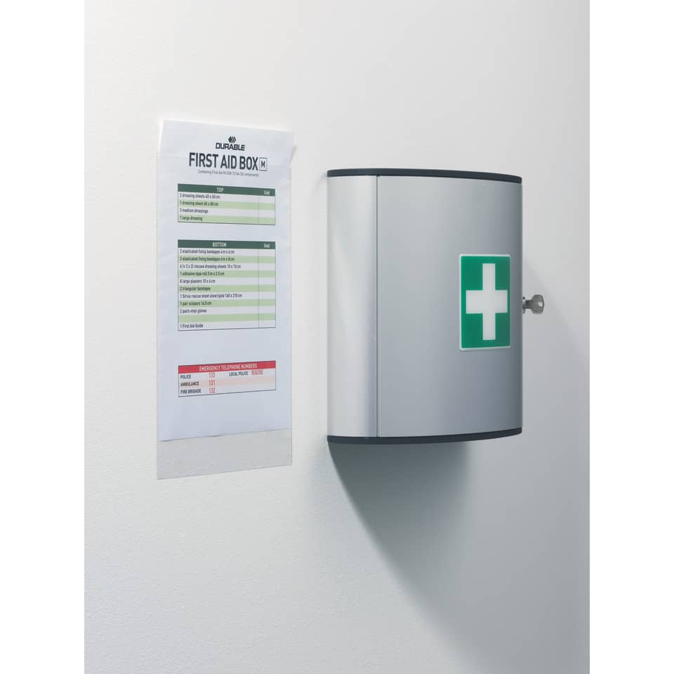 erste hilfe, erste hilfe box, notfallausrüstung, wandmontiert, grünes kreuz