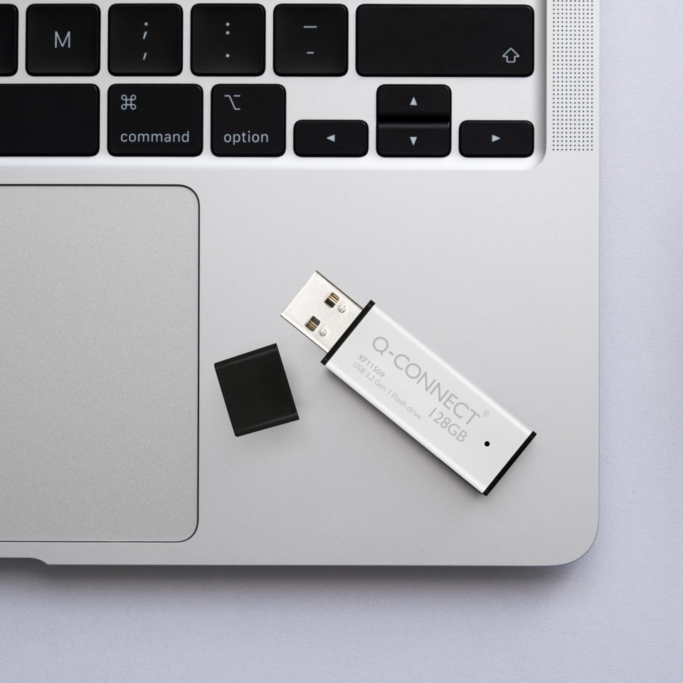 USB-Stick, Flash Speicher, 128GB, Q-Connect, Laptop-Treiber?