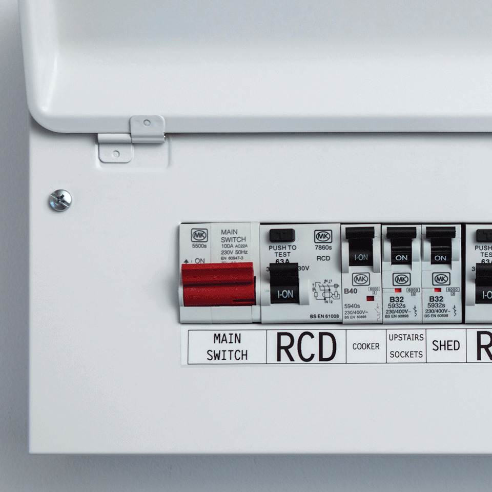 Elektroverteilung, Sicherungskasten, Hauptschalter, RCD, Schutzschalter