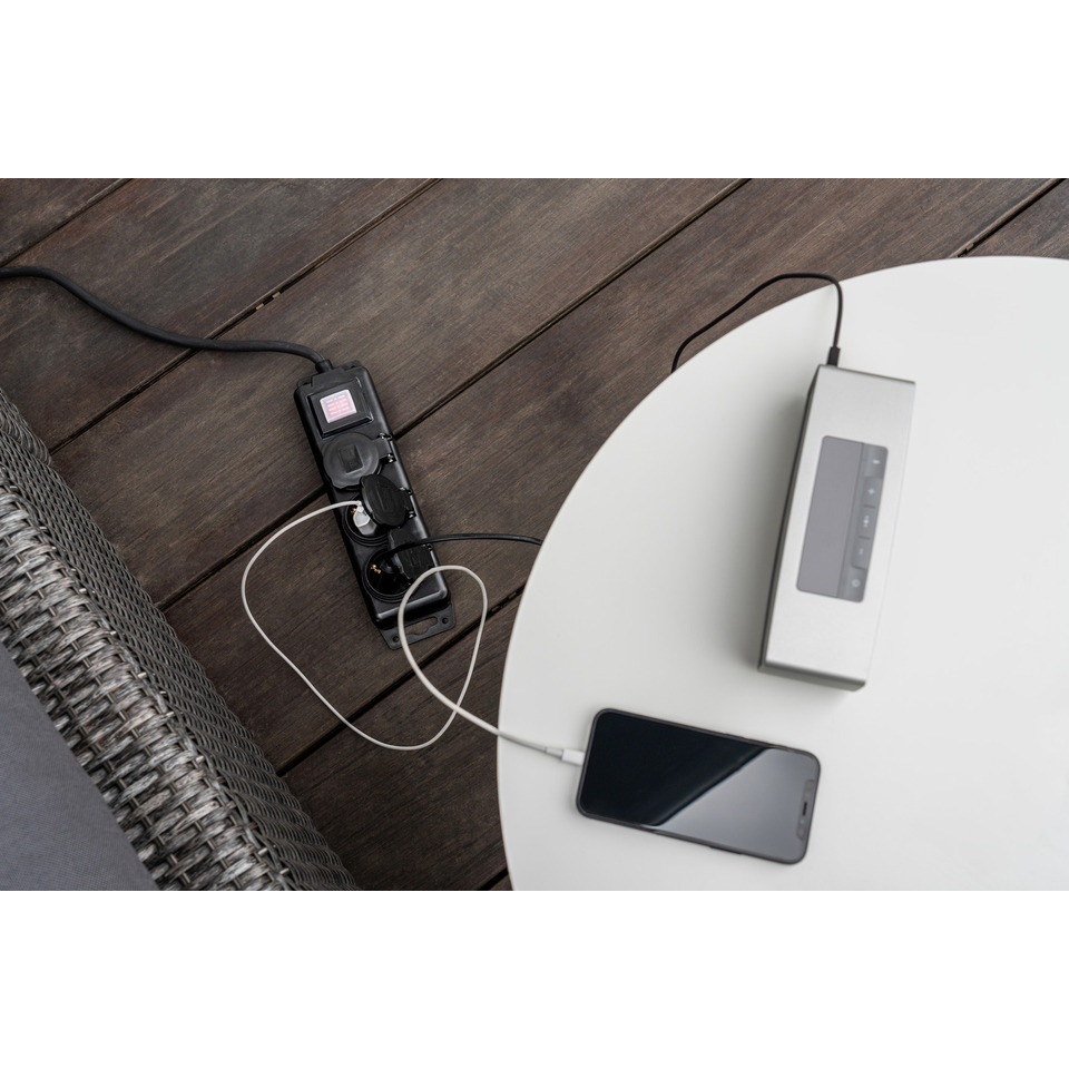 Mehrfachsteckdose, Verlängerungskabel, Steckdosenleiste, Ladestation, Telefonladegerät