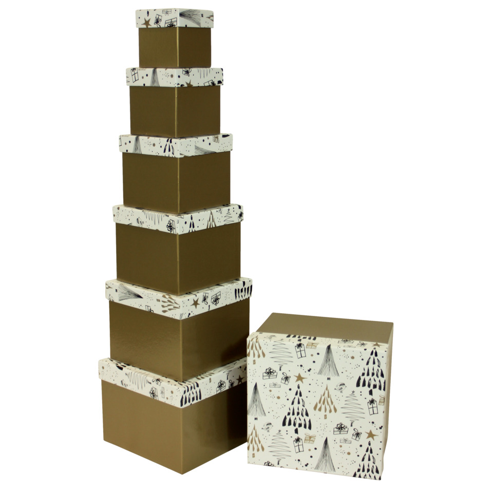 Geschenkboxen, gestapelte Boxen, goldene Boxen, Weihnachtsmust­er, Dekorationsboxen