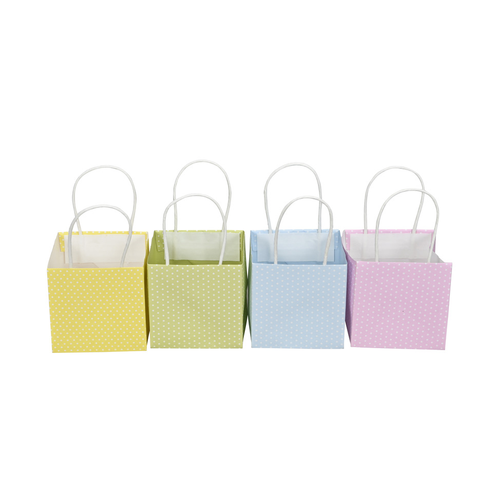 kleine geschenktüten, papiertüten, pastellfarben, set aus 4 tüten, punktmuster